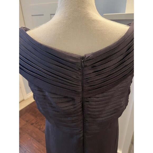 Adrianna Papell Occasions Dress SZ 16 Deep Silver-Gray Off-Shoulder Crystal Bead - Picture 8 of 10